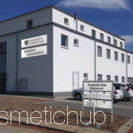 Neuer COSMETIC HUB im Gewerbegebiet Pascalstraße eingeweiht