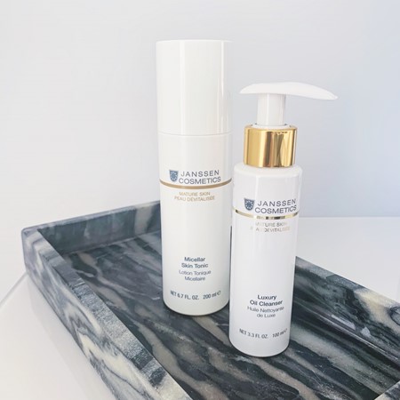 Öl gegen ölige Haut? Wir klären auf!