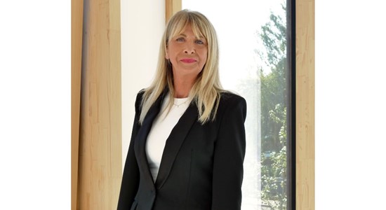 JANSSEN COSMETICS besetzt Position der Vertriebsleitung National: Diana Burkert verstärkt das Unternehmen