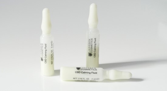 Chill-out für die Haut: Mit der Ampulle des Monats Februar - CHILL - CBD Calming Fluid